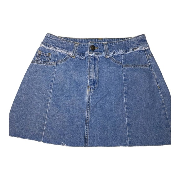 Noisy May denim short skirt, size XS, with distressing, two rear pockets… - Picture 1 of 5